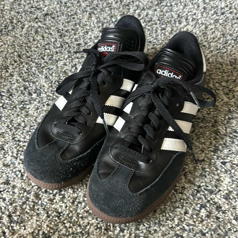 Adidas Sambas. Men’s Size 6.5